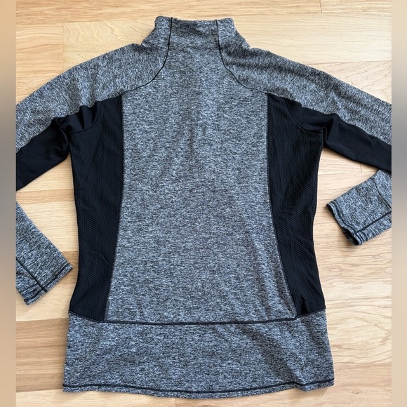 Athleta Running Wild Half Zip Pullover Activewear Sweater Women's Size L - Picture 10 of 10